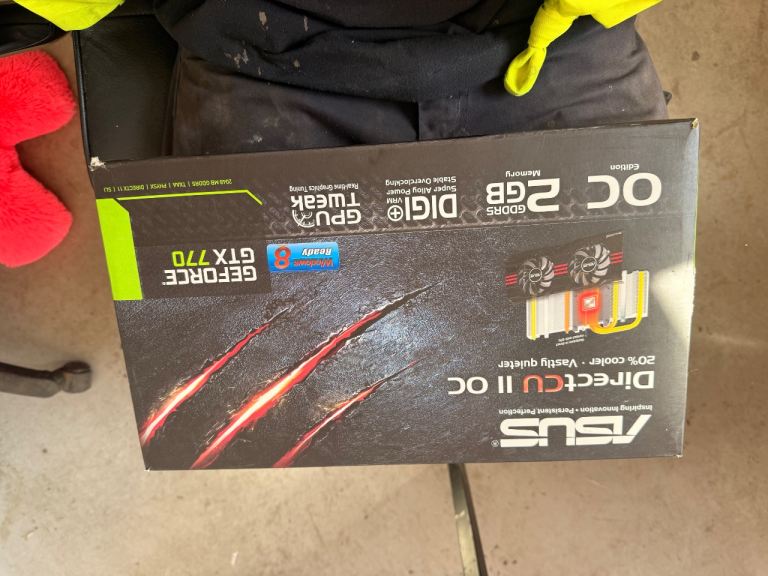 ASUS directcuIIoc GeForce gtx770