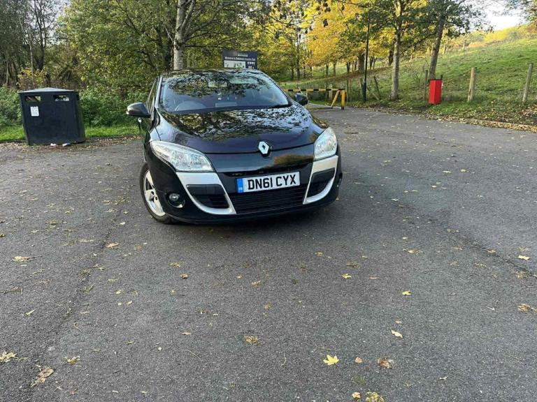 Swaps considered/Renault megane FRESH MOT LOW MILEAGE