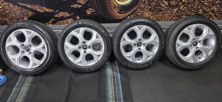 Citroen Genuine 16 alloy wheels + 4 x tyres 195 55 16 Optimo