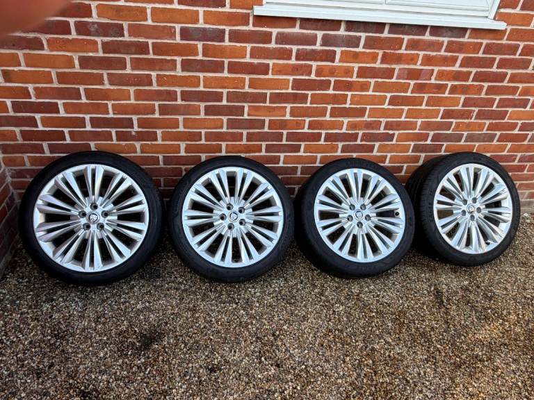 JAGUAR XF X250 4x 19" ALLOY WHEELS Caravela - GOODYEAR EAGLE tyres - Excellent Condition