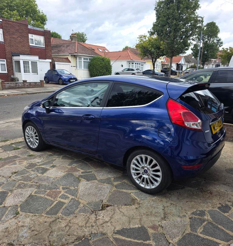 Ford, FIESTA, Hatchback, 2014, Manual, 998 (cc), 3 doors