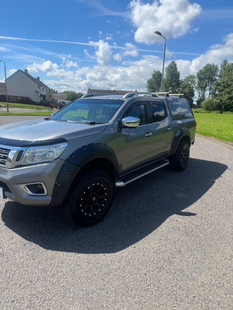 2016 NiSsan Navara NP300 2.3 dci manual