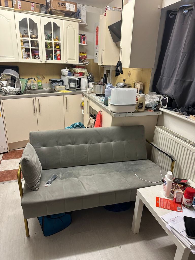 1 bedroom Studio Flat