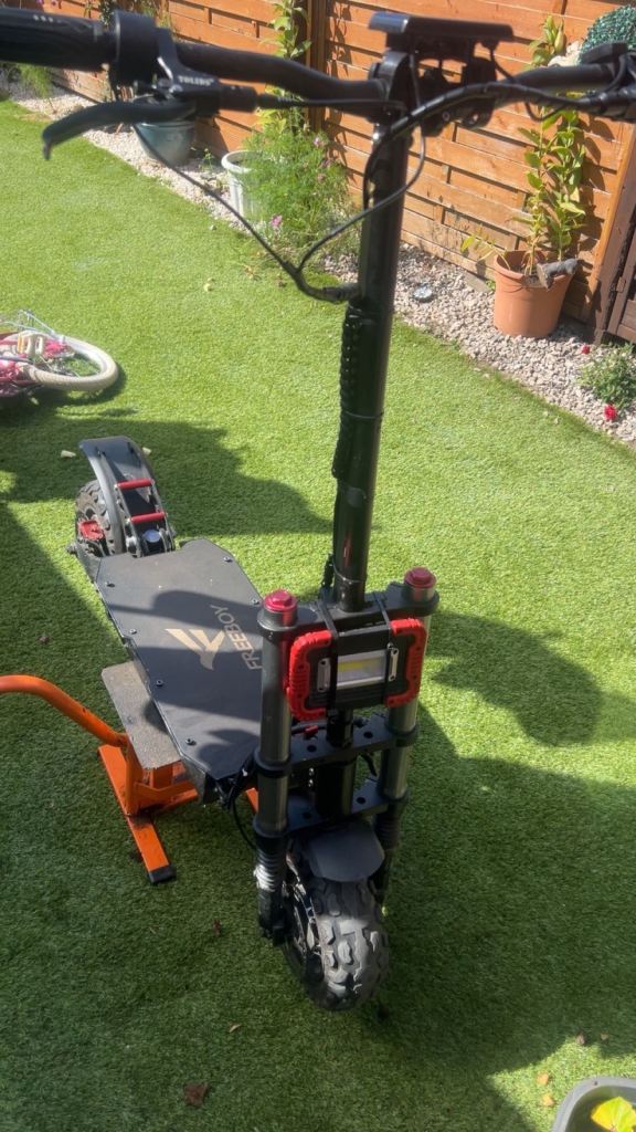 electric scooter very big 