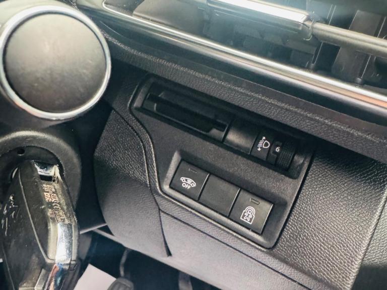 2018 Peugeot 3008 1.2 PureTech Allure 5dr HATCHBACK PETROL Manual