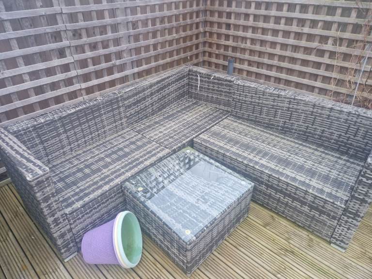 Rattan style outdoor furniture *FREE*