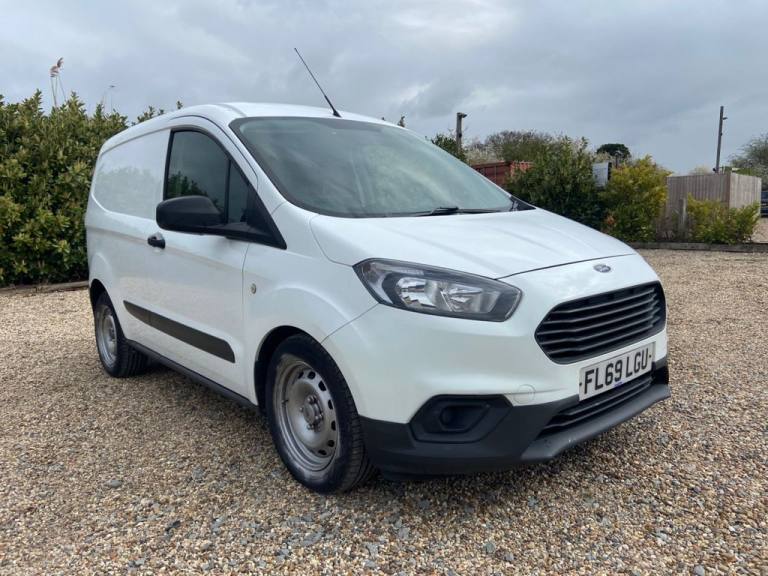 2019 Ford Transit Courier 1.5 TDCi Van [6 Speed] PANEL VAN DIESEL Manual