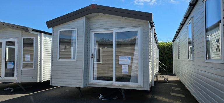 Atlas Debonair 38x12 3 bed 2023 Ex-demo caravan for sale offsite