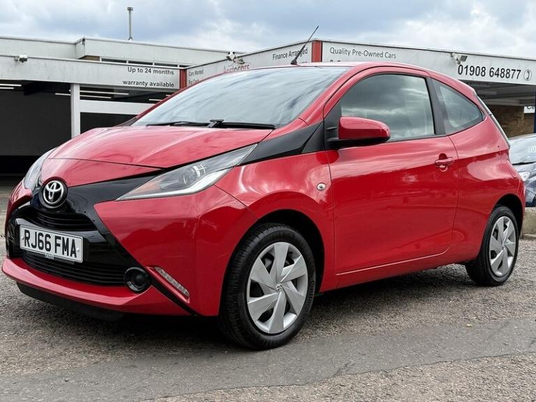 2016 Toyota AYGO VVT-i x-play Hatchback Petrol Manual