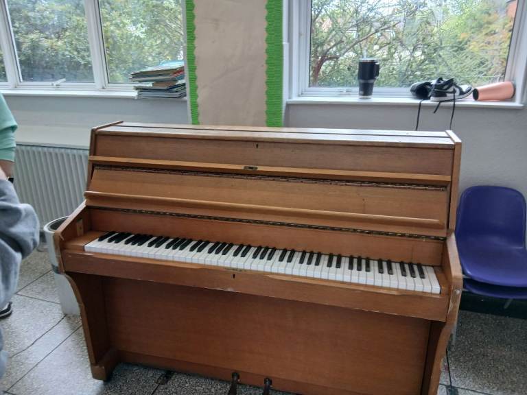 *Free* Piano
