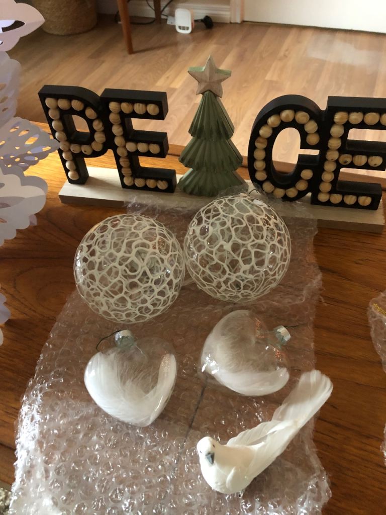 Selection of decorations 