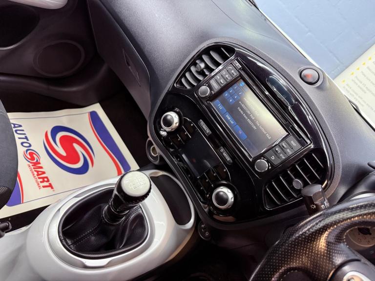 2015 Nissan Juke 1.2 DIG-T Acenta Premium Euro 6 (s/s) 5dr HATCHBACK Petrol Manual