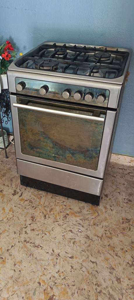 Hotpoint Dhg65sg1cx Gas Cooker - Stainless Steel (Free Delivery or Pick up in Edinburgh) 