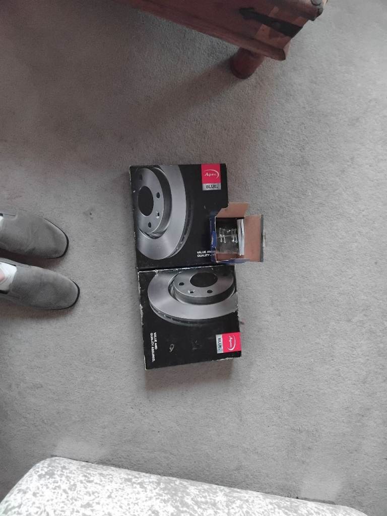 Discs and pads