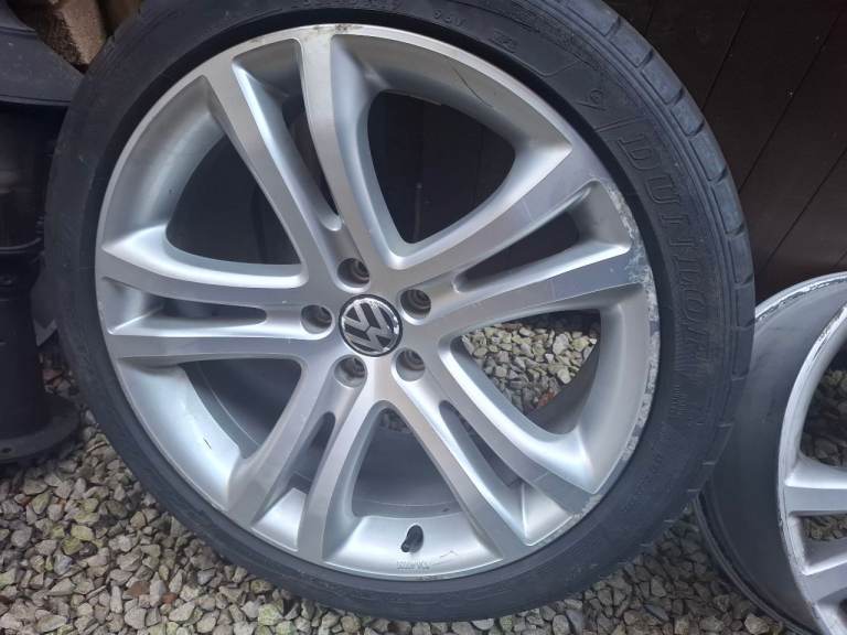 VW Tiguan wheels