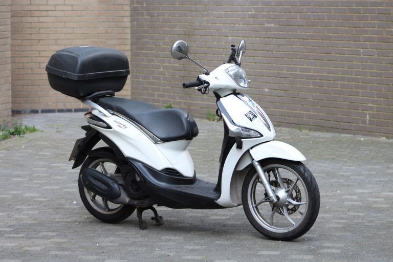 2021 Piaggio Liberty 125cc 1 YEAR MOT ULEZ COMPLIANT 28k miles