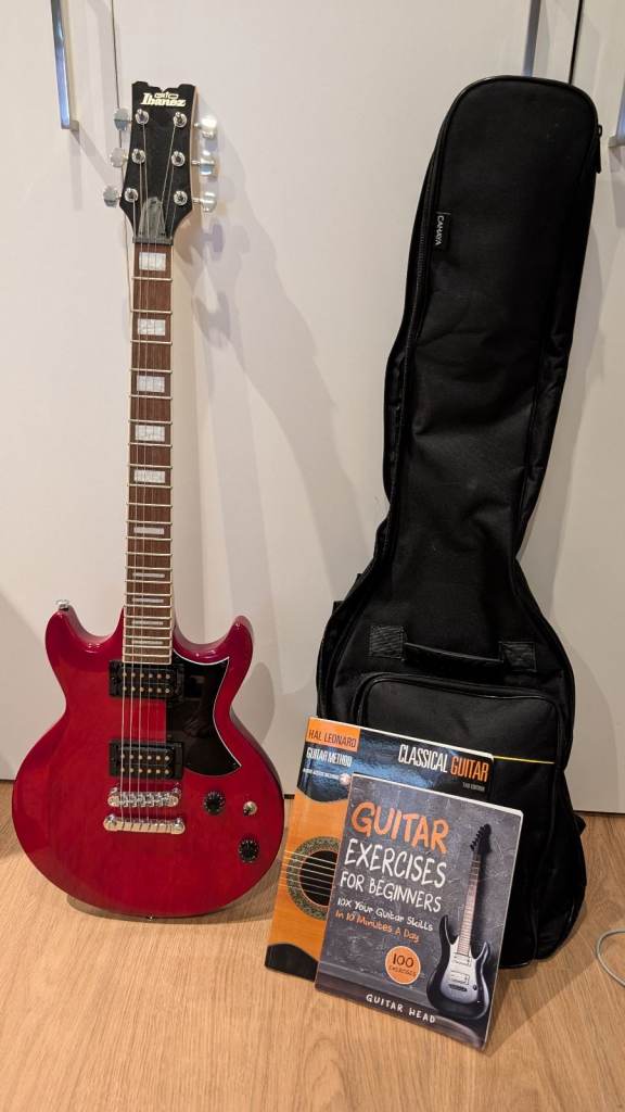 Ibanez GAX30-TCR Transparent Cherry 