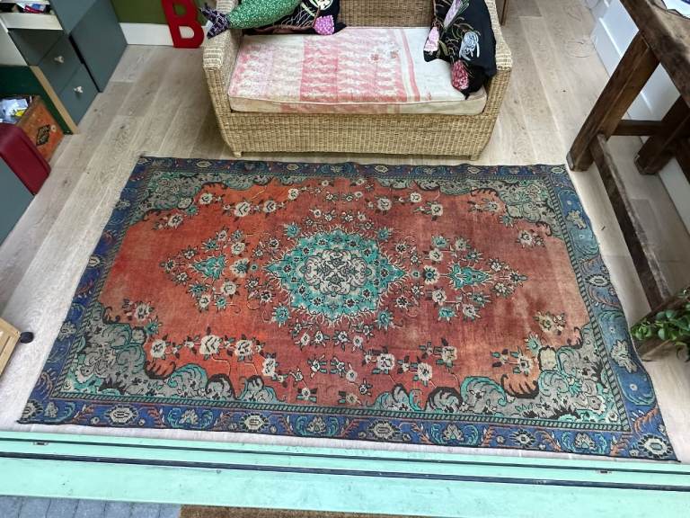 Vintage handmade wool Turkish rug - Dark orange and blue