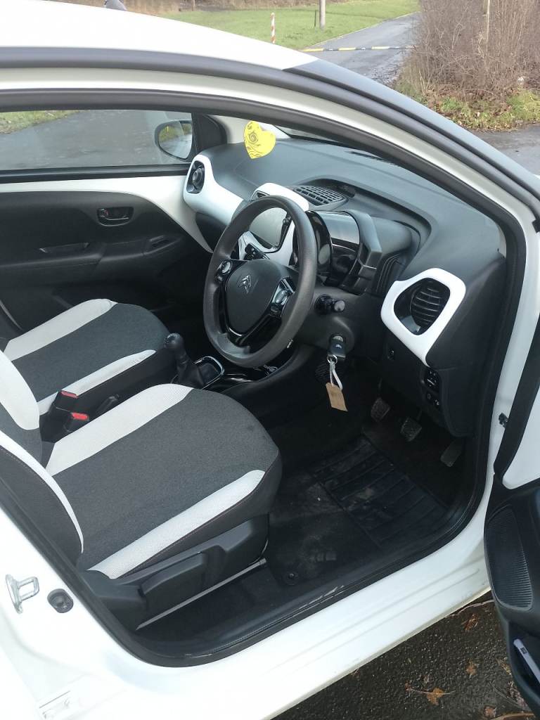 Citroen C1 Urban Ride 1.0 Vti 5 door hatchback 2020 / only 11335 miles