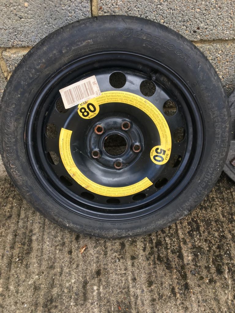 Spair car wheel for emergency use 