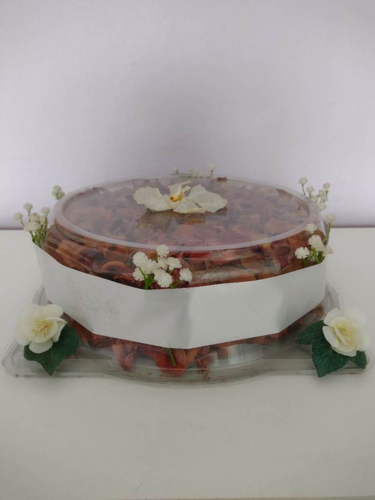 Natural Flower Wedding Cake Table Display. A Beautiful Bespoke Centrepiece, see photos/details below