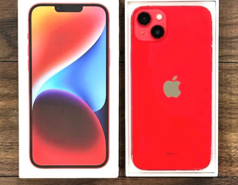iPhone 14+ Red