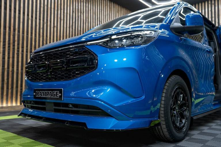  Ford Transit Custom 320 Limited L2 h1 Dciv Ecoblue Crew Cab Diesel Automatic