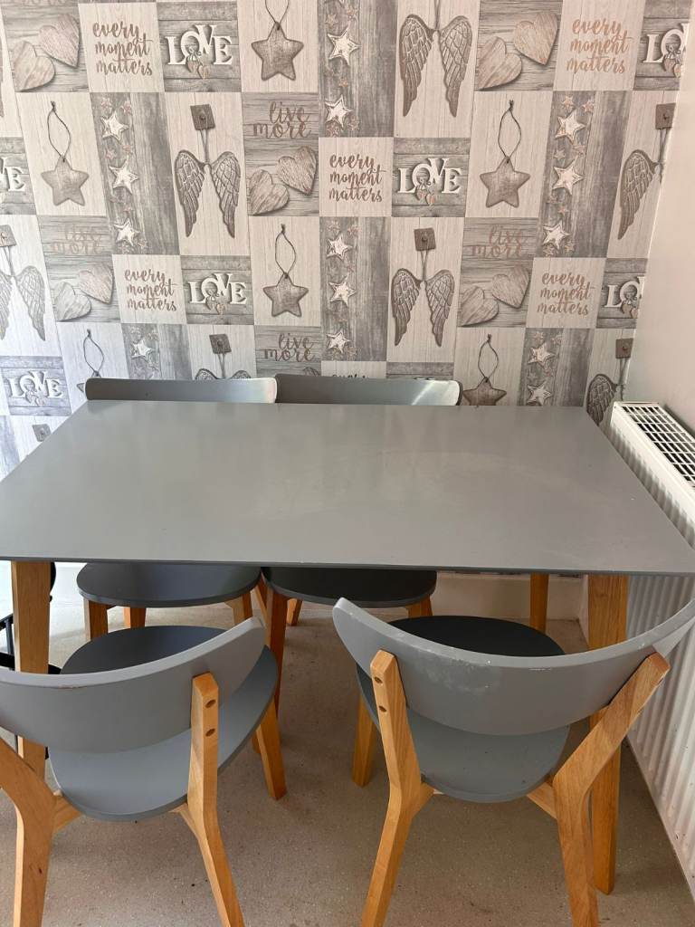 Good Condition Grey Dining Table with 4 Chairs