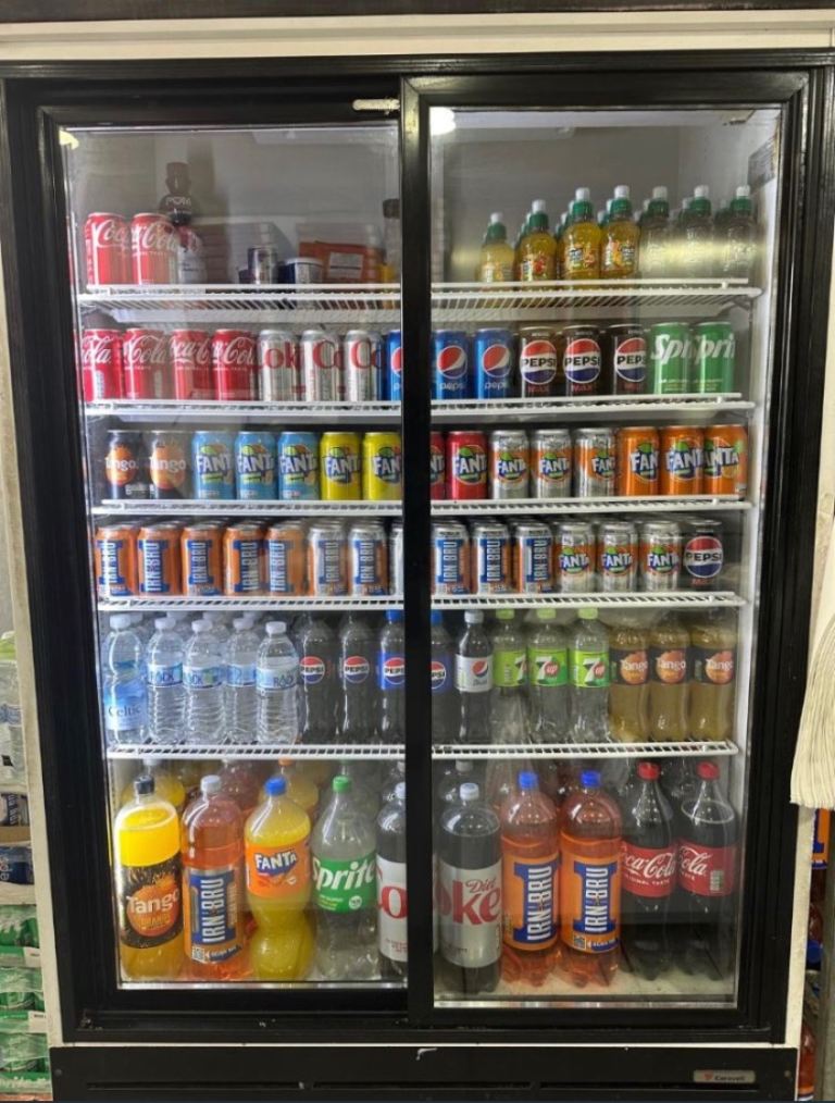 *£250 QUICK SALE* Commercial restaurant takeaway shop freestanding fridge double sliding doors