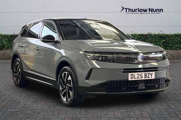 2025 Vauxhall Grandland 1.2 Ultimate SUV 5dr Petrol Hybrid e-DCT Euro 6 (s/s) (136 ps) SUV Hybrid...