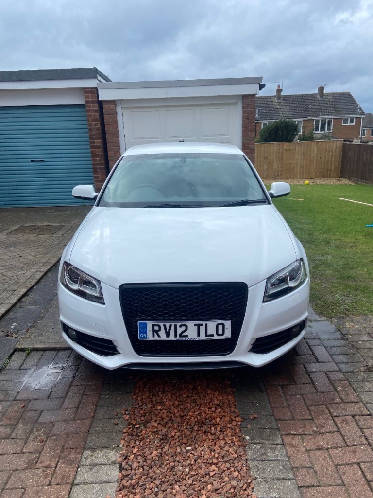 Audi, A3, Hatchback, 2012, Semi-Auto, 1968 (cc), 3 doors