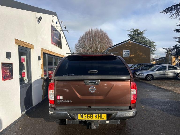 2018 Nissan Navara Double Cab Pick Up Tekna 2.3dCi 190 4WD PICK UP Diesel Manual