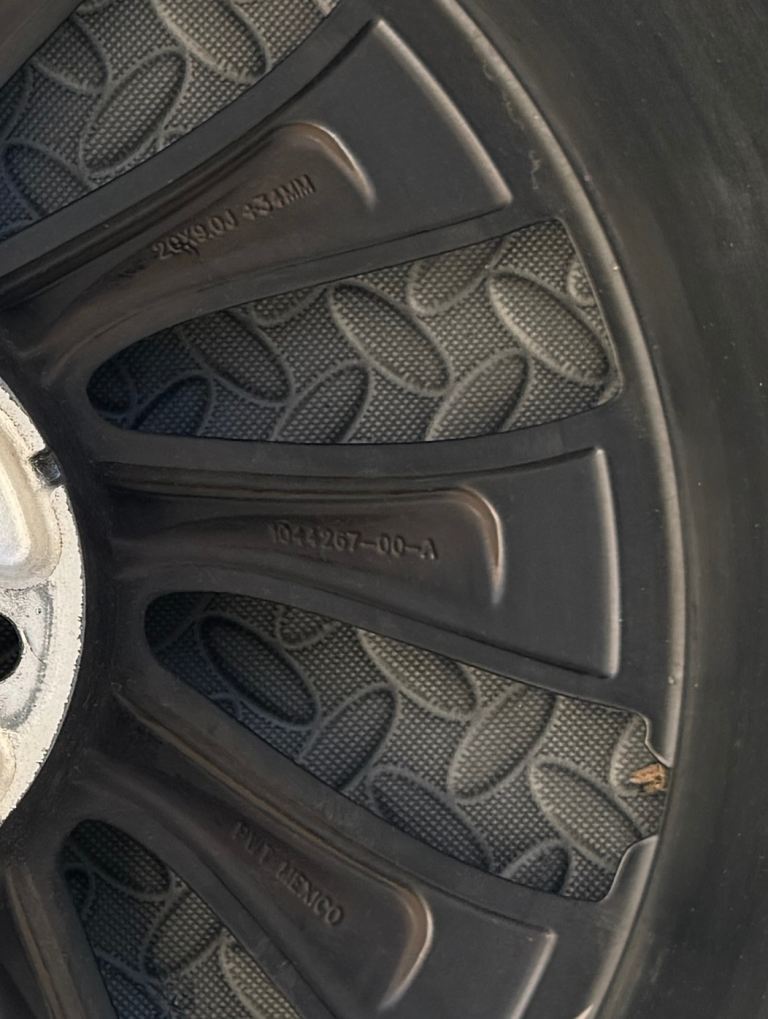 Original Tesla Model 3 Alloy - Uberturbine