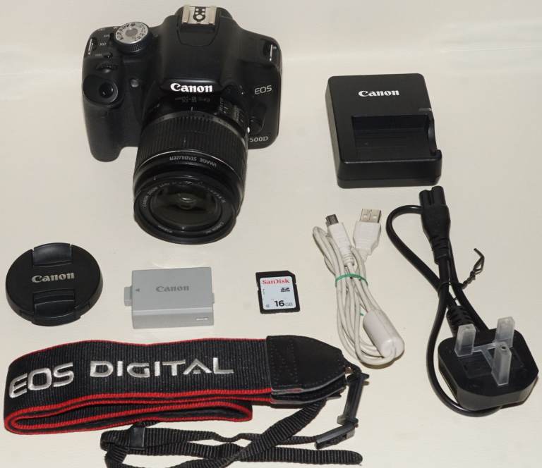Canon EOS 500D DSLR Camera 18-55mm f3.5-5.6 iS Lens, + 16GB Memory card