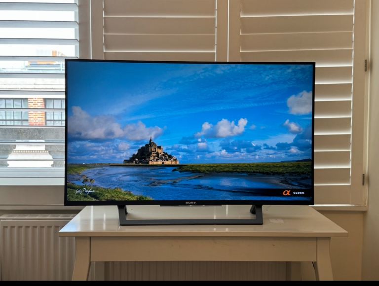 SONY 43" Full HD Smart LED TV no