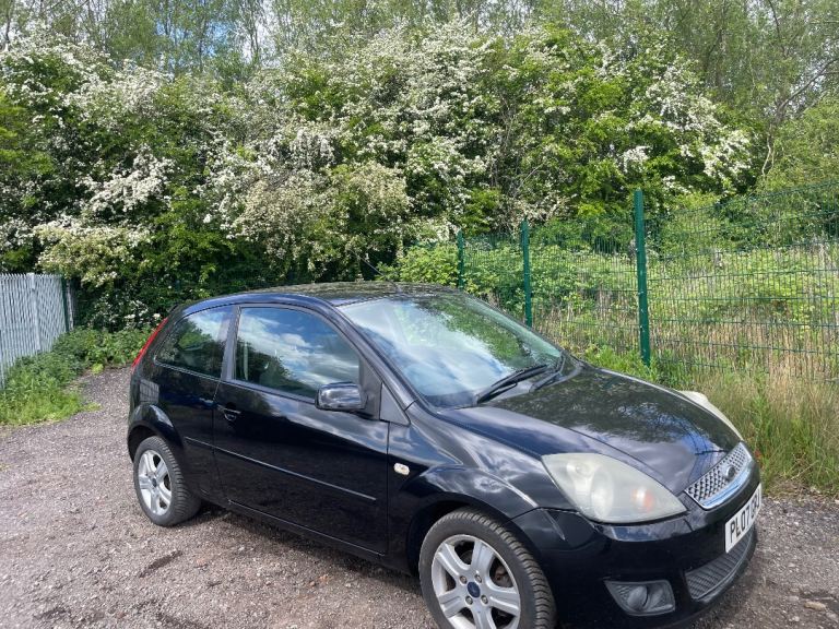 FORD FIESTA 1.2 ZETEC CLIMATE 07 REG BLACK 3 DOOR MOT OCTOBER 2026 SERVICE HISTORY LOW INSURANCE