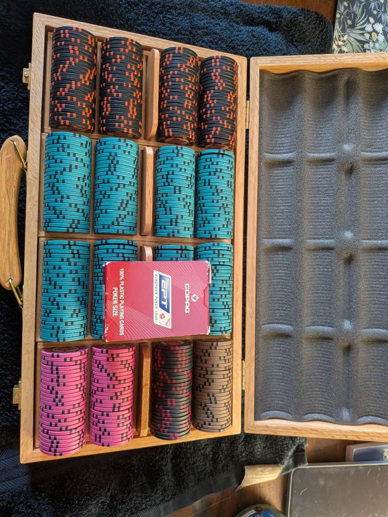 Poker Chips Like New