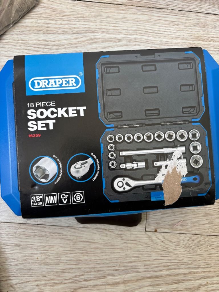 DRAPER 18 Piece Socket Set - Brand New