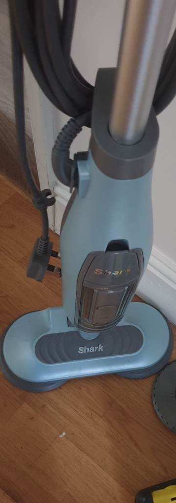 shark steam mop - 3 years old