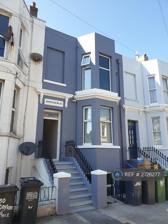 1 bedroom flat in Ceylon Place, Eastbourne, BN21 (1 bed) (#2726277)