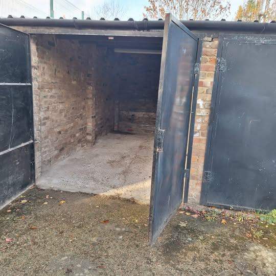 Secure single garage with power Sydenham SE26