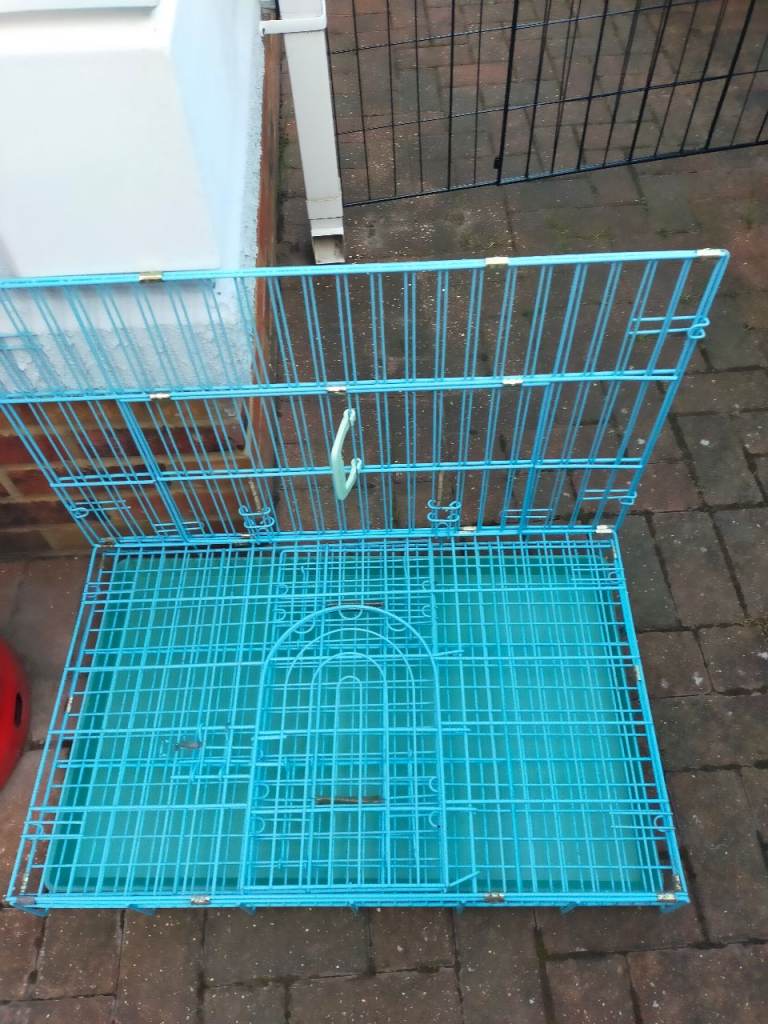 Pet cages 