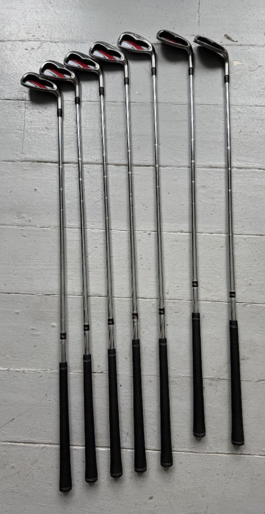 MacGregor Golf Irons Set – Good Condition