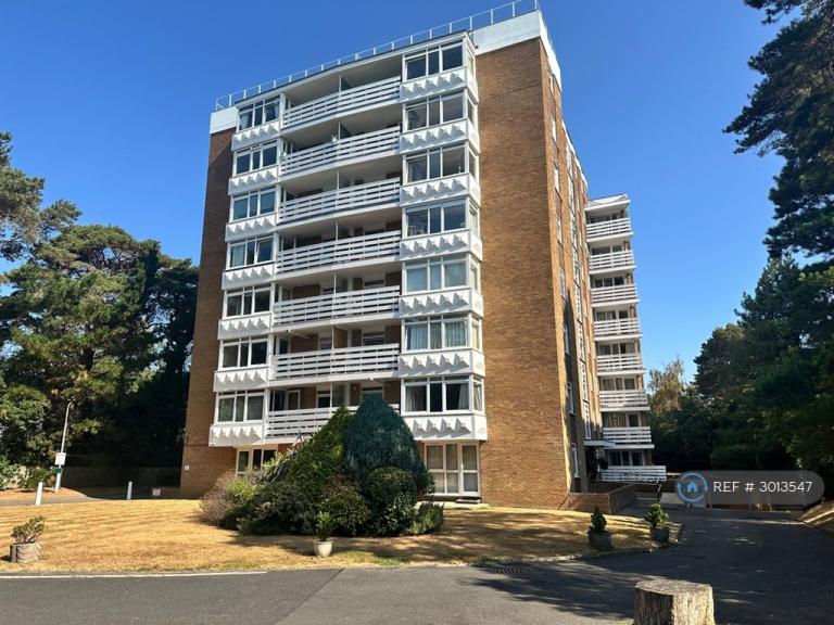 2 bedroom flat in Roslin Hall, Bournemouth, BH1 (2 bed) (#3013547)
