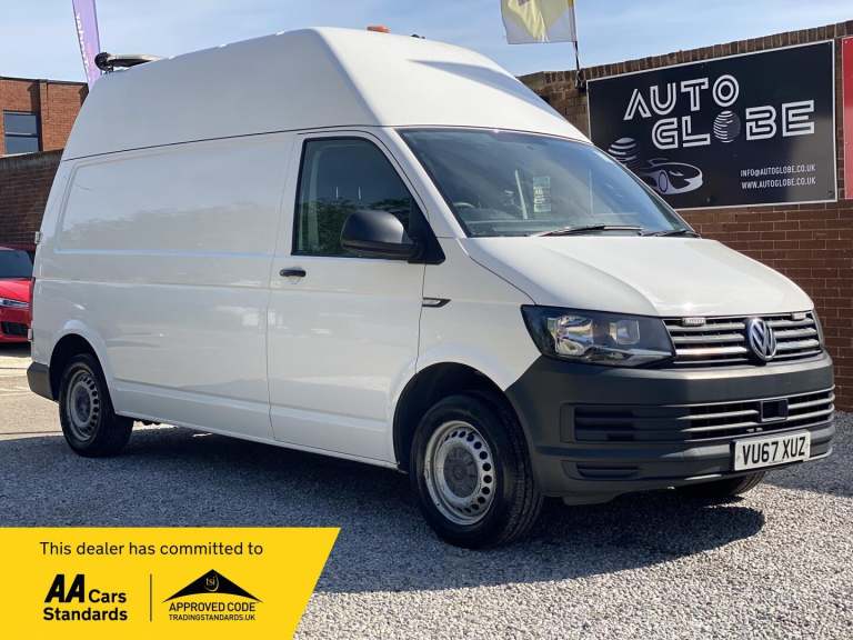 2017 Volkswagen Transporter 2.0 TDI T32 BlueMotion Tech Startline FWD LWB Euro 6 (s/s) 5dr PANEL ...