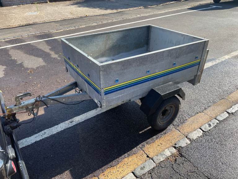 Trailer; Camping trailer; Tipping trailer; Car trailer