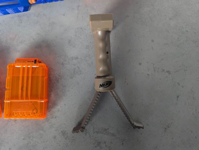 Nerf N-Strike Longstrike CS-6 Blaster Gun Riffle, Dart Magazine Clips & Bipod Stand