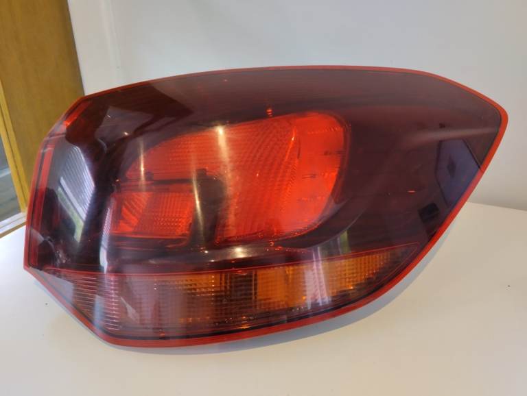 2011 VAUXHALL ASTRA 1.7 SRI CDTI MK6 5DR REAR DRIVER SIDE LIGHT 13314051