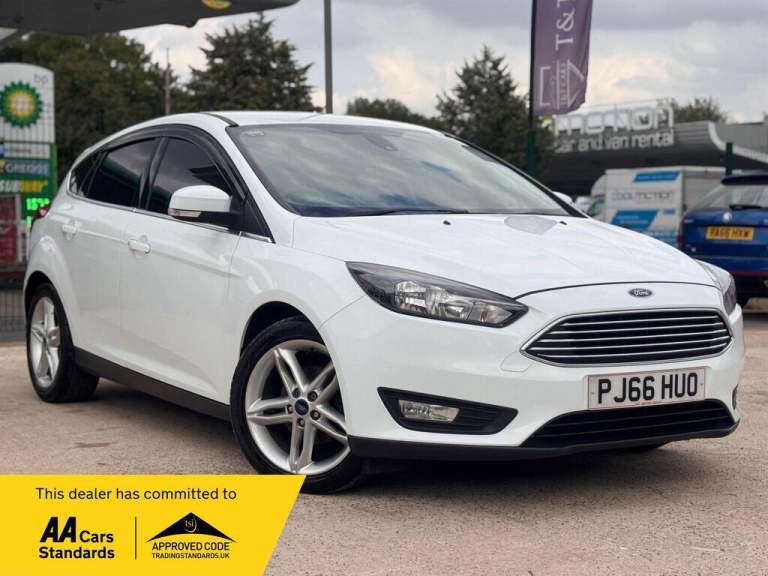 2016 Ford Focus 1.5 TDCi 120 Zetec 5dr HATCHBACK DIESEL Manual