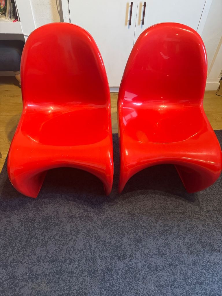Chair red vitra panton 